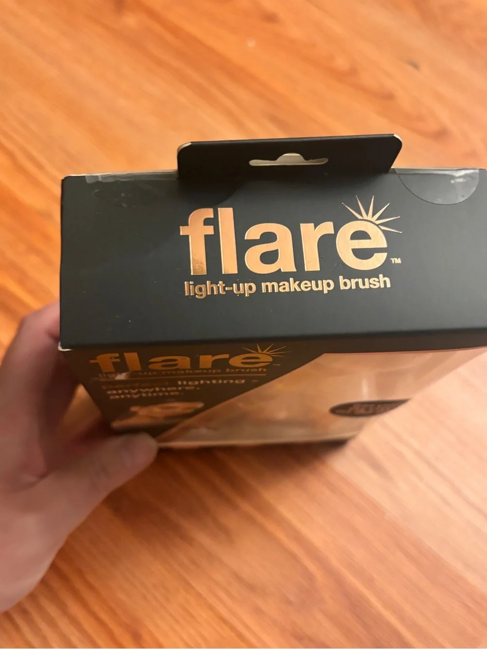 Flare makeup brush